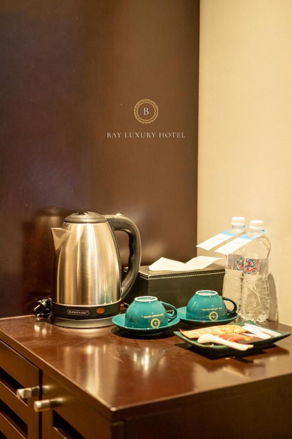 Bay Luxury Hotel & Spa - No 9 Nguyen Truong To, Ha Noi Ханой Екстериор снимка